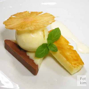 Kokos og ananas
Kokos og ananas