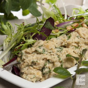 Hummus med mynte Hummus med mynte