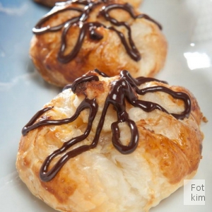 Fastelavnsboller med marcipan Fastelavnsboller med marcipan